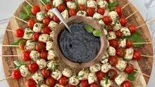 Christmas Caprese Wreath