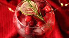 Christmas Cranberry Gin Cocktail