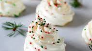 Christmas Tree Meringue Cookies