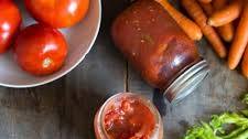 Chunky canned Italian tomato sauce