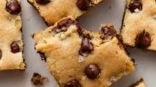 Classic Chocolate Chip Cookie Bars