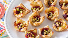 Cranberry Brie Bites