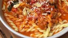Creamy Tomato, Basil, and Sausage Pasta Recipe