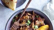 Crispy Carnitas with Cinnamon, Garlic and Orange (Pulled Pork)