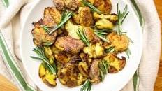 Crispy Garlic and Rosemary Smashed Potatoes