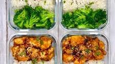Crispy Honey Sriracha Chicken and Rice Bowls