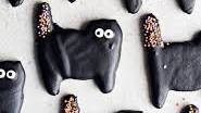 Dark chocolate cat cookies
