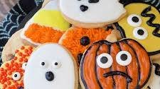 Decorated Halloween Shortbread Cookies