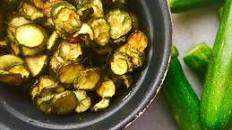 Dill Pickle Zucchini Chips