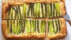 Easy Asparagus Tart with Goat Cheese