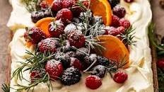 Easy Christmas Cheesecake Slab - no bake!