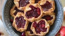 Easy Cranberry Apple Tarts