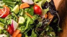 Easy Garden Salad Recipe