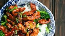 Easy Garlic Ginger Glazed Sticky Pork