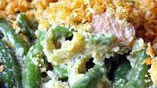 Easy Green Bean Casserole Recipe For Hosting Friends & Family