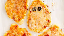 Easy Halloween Pizza