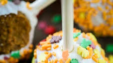 Easy Pumpkin Cake Pops