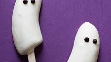 Frozen "Boo"-nana Pops