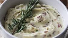Garlic Herb Mashed Potatoes