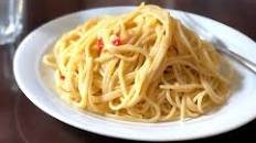 Garlic, Oil, and Pepper Pasta - Aglio, Olio, e Peperoncino