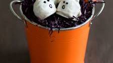 Ghost Cake Pops