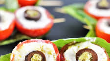 Halloween Caprese Eyeballs