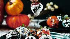 Halloween chocolate covered strawberries