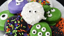 Halloween Dipped Oreos