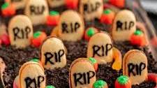 Halloween Dirt Cake