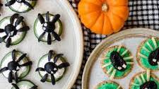 Halloween Food Art: How to Make Spider Bites + Bug Bites
