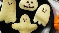 Halloween Ghost Pancakes
