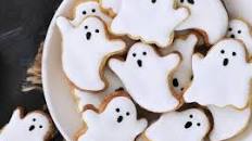 Halloween Gingerbread Ghosts