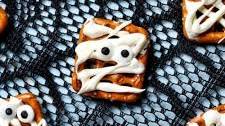 Halloween Mummy Pretzel Recipe