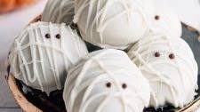 Halloween Mummy Pumpkin Truffles