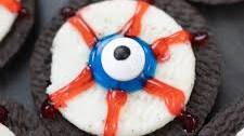 Halloween Oreo Eyeball Cookies