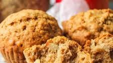 Healthy Apple Oatmeal Muffins