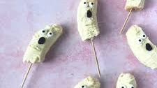Healthy Halloween Banana Ghosts