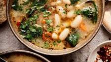 Hearty Tuscan White Bean Soup