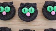 Hocus Pocus Oreo Black Cat Cookies