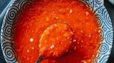 Homemade Chili Garlic Sauce (Huy Fong Brand Copycat)