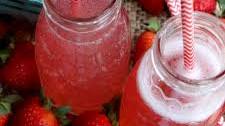 Homemade Strawberry Soda (No machine needed)