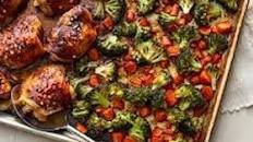 Honey-Garlic Chicken Thighs with Carrots & Broccoli Recipe