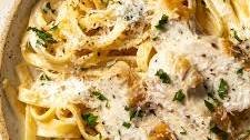 How To Make Chicken Alfredo Pasta