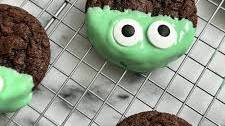How to Make Friendly Frankenstein Cookies for Halloween