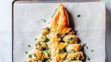 How to Make Spinach Dip Christmas Tree