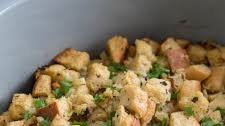 How To Make Thanksgiving Stuffing in a Slow Cooker