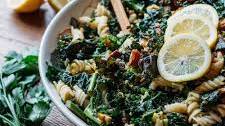 Kale, Pecan & Cranberry Pasta Salad VEEG