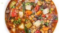 Lentil Vegetable Soup (Easy!)