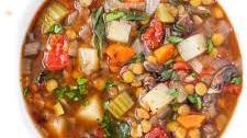 Lentil Vegetable Soup (Easy!)