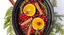 Make Your Own Simmering Holiday Potpourri